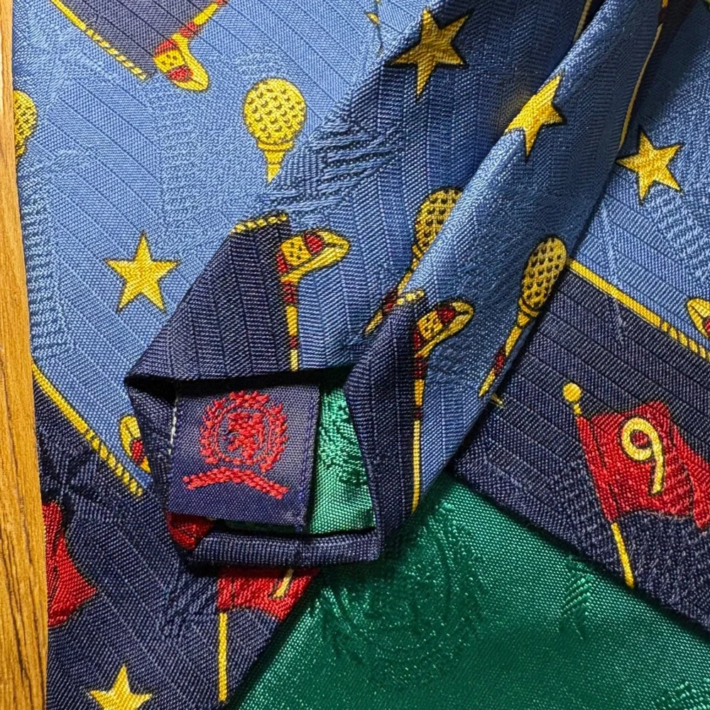 VTG Tommy Hilfiger Mens Golf Silk Tie Blue Red Flag Stars Novelty Made in‎ USA